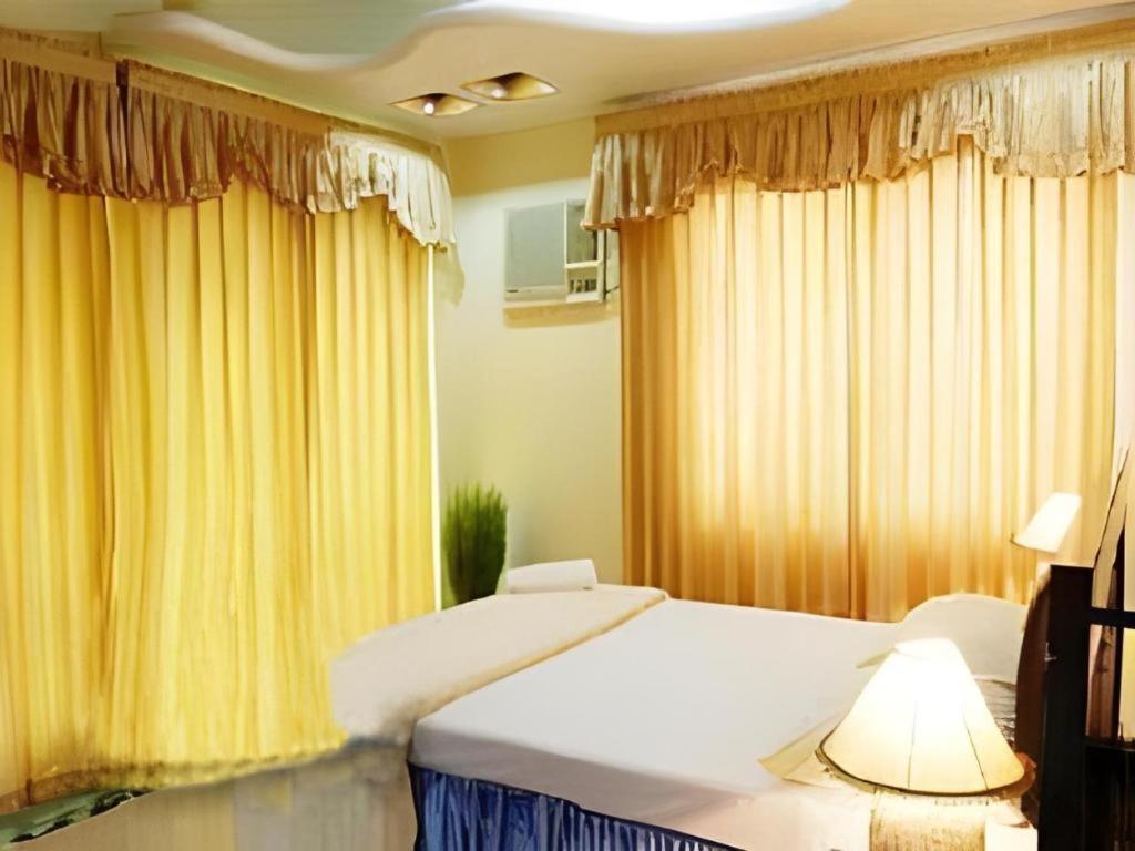 Hotel Castle Salam Khulna Exterior foto