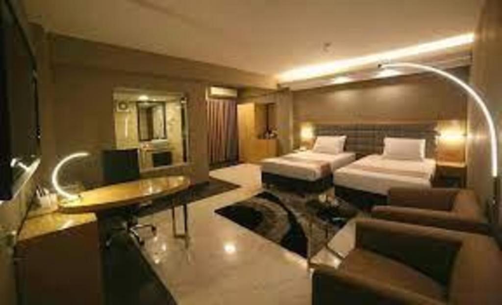 Hotel Castle Salam Khulna Exterior foto